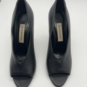 Burberry Heritage Horn Reyard Heels